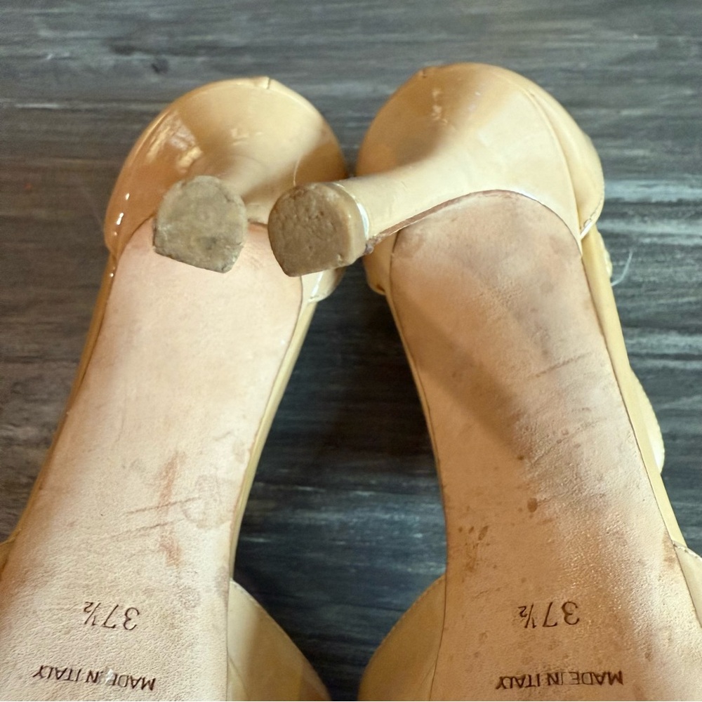Jimmy Choo Nude Heels - Picture 7 of 11